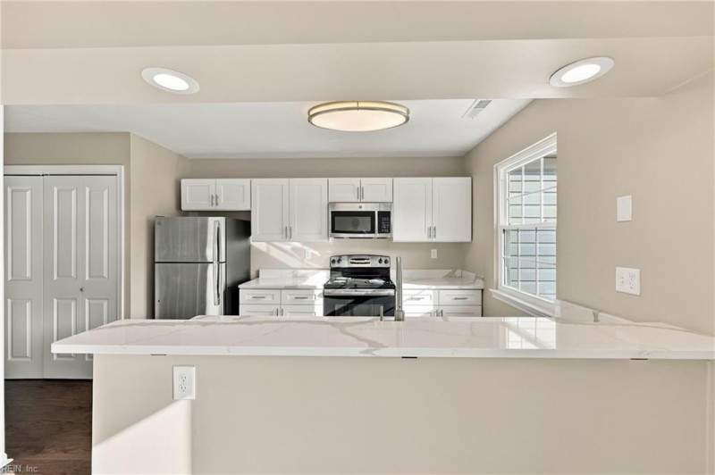 Photo 10 of 38 residential for sale in Chesapeake virginia Photo 10 of 38 residential for sale in Chesapeake virginia