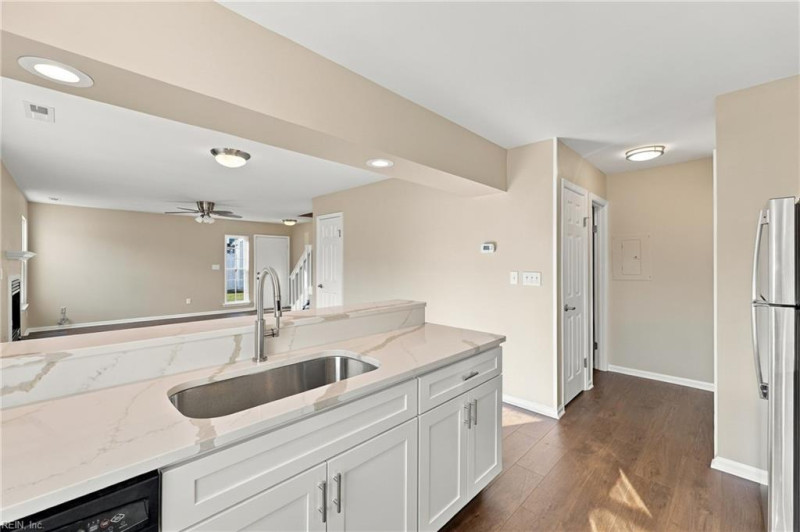 Photo 13 of 38 residential for sale in Chesapeake virginia Photo 13 of 38 residential for sale in Chesapeake virginia