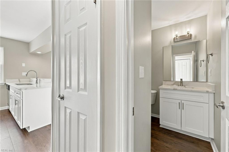 Photo 29 of 38 residential for sale in Chesapeake virginia Photo 29 of 38 residential for sale in Chesapeake virginia