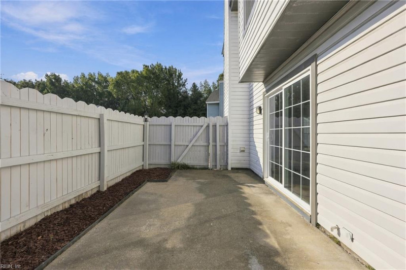 Photo 31 of 38 residential for sale in Chesapeake virginia Photo 31 of 38 residential for sale in Chesapeake virginia