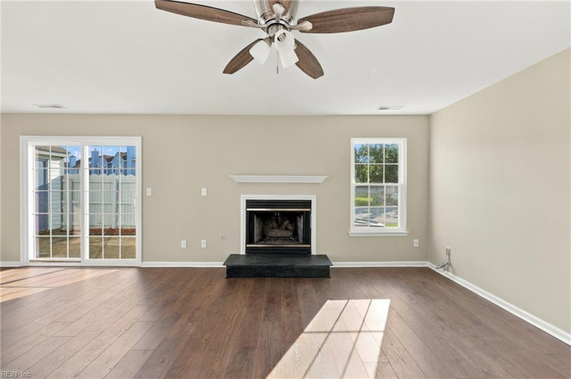 Photo 8 of 38 residential for sale in Chesapeake virginia Photo 8 of 38 residential for sale in Chesapeake virginia