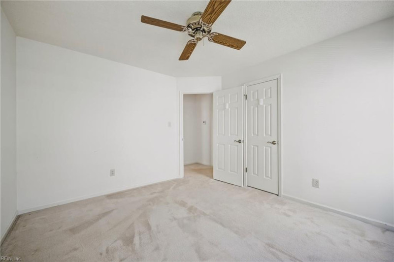 Photo 21 of 50 residential for sale in Chesapeake virginia