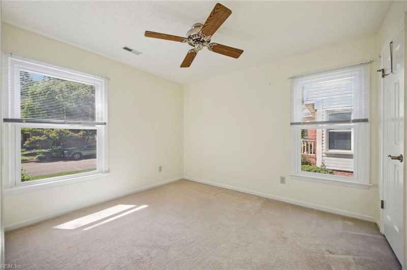 Photo 22 of 50 residential for sale in Chesapeake virginia
