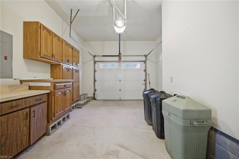 Photo 34 of 50 residential for sale in Chesapeake virginia