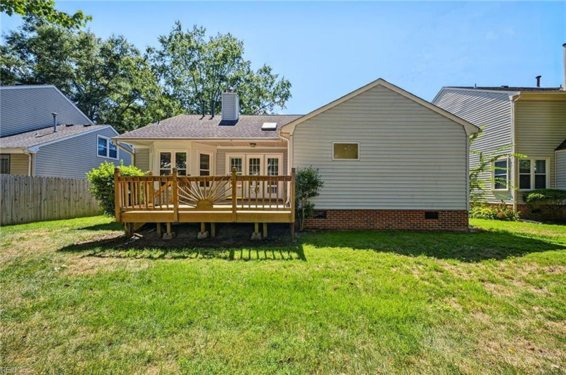 Photo 40 of 50 residential for sale in Chesapeake virginia