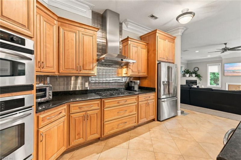 Photo 10 of 41 residential for sale in Virginia Beach virginia Photo 10 of 41 residential for sale in Virginia Beach virginia