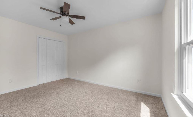 Photo 35 of 46 residential for sale in Virginia Beach virginia