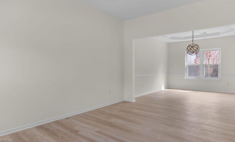 Photo 5 of 46 residential for sale in Virginia Beach virginia