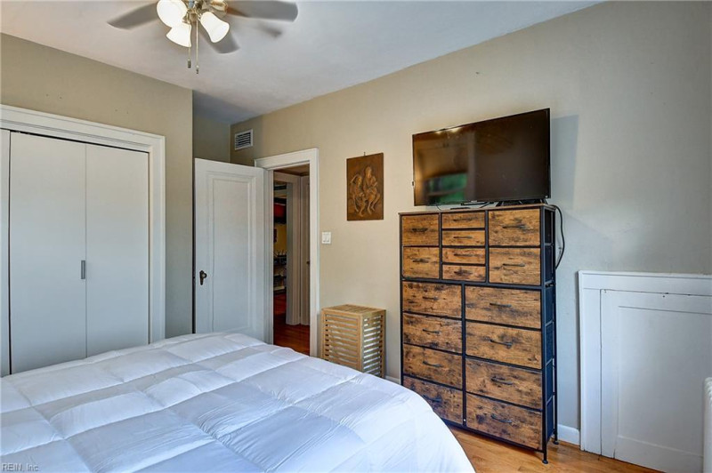 Photo 24 of 31 residential for sale in Norfolk virginia Photo 24 of 31 residential for sale in Norfolk virginia