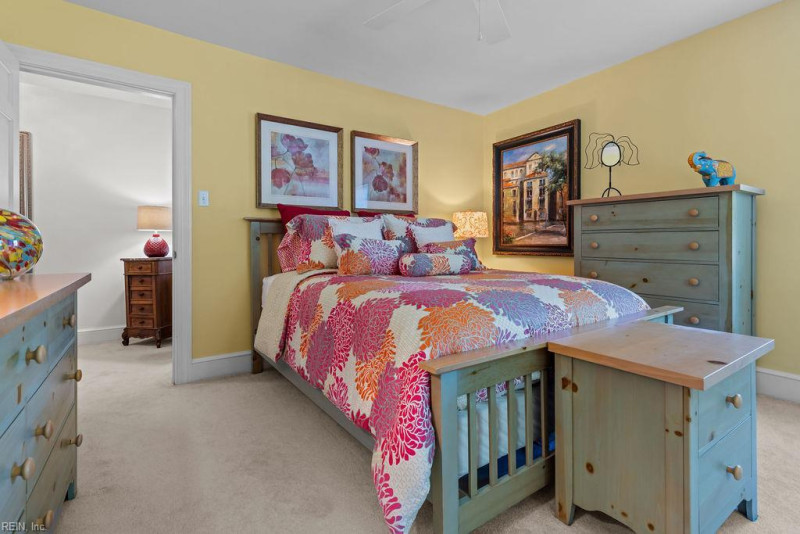 Photo 16 of 48 residential for sale in Franklin virginia