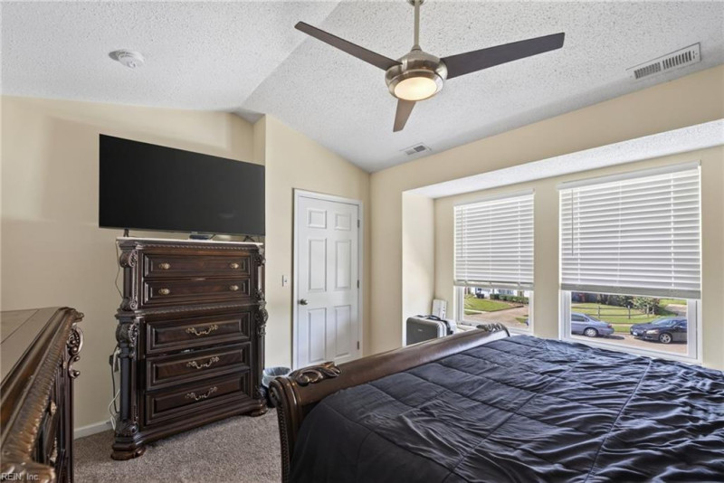 Photo 15 of 25 residential for sale in Chesapeake virginia Photo 15 of 25 residential for sale in Chesapeake virginia