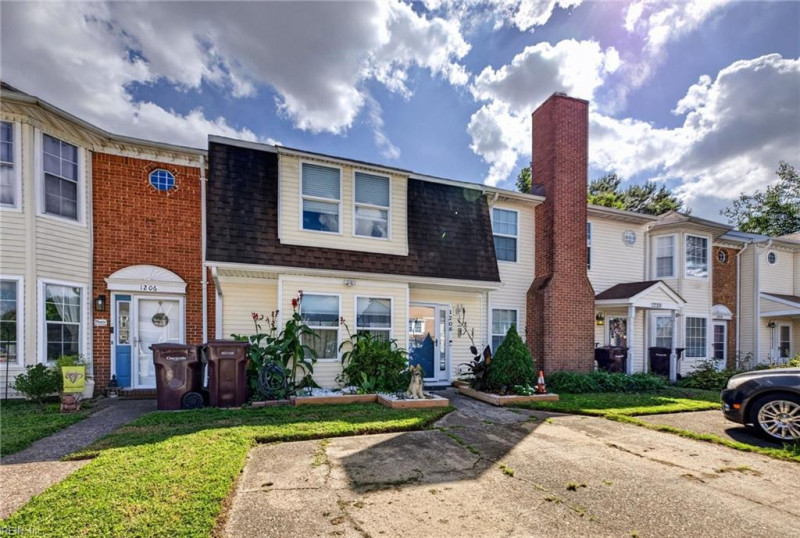 Photo 2 of 25 residential for sale in Chesapeake virginia Photo 2 of 25 residential for sale in Chesapeake virginia
