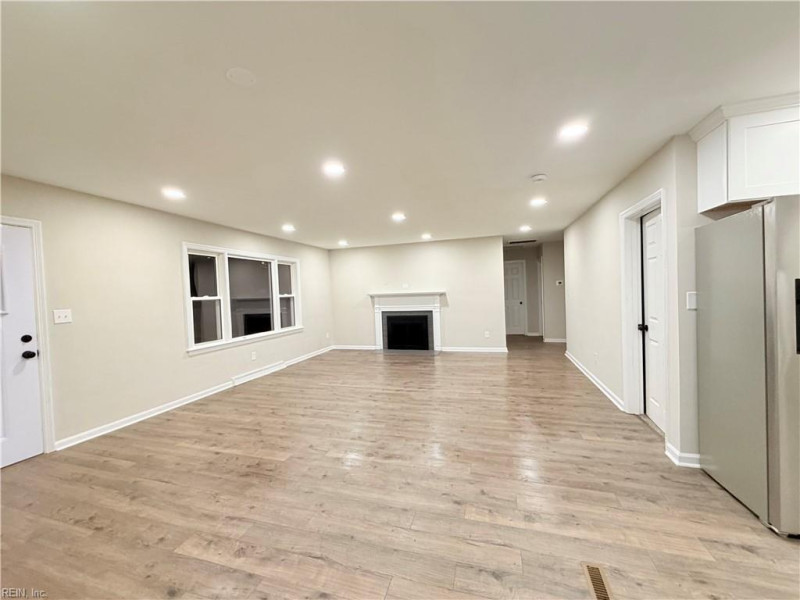 Photo 2 of 18 residential for sale in Newport News virginia