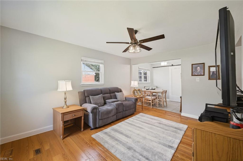 Photo 2 of 20 residential for sale in Norfolk virginia Photo 2 of 20 residential for sale in Norfolk virginia