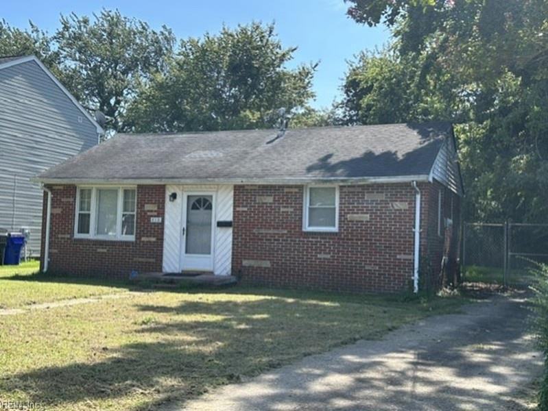 Photo 2 of 10 residential for sale in Norfolk virginia