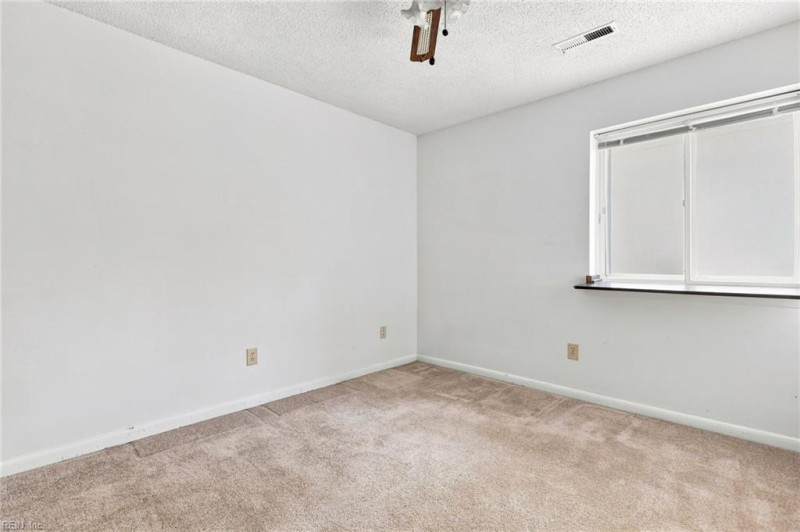 Photo 22 of 27 residential for sale in Virginia Beach virginia