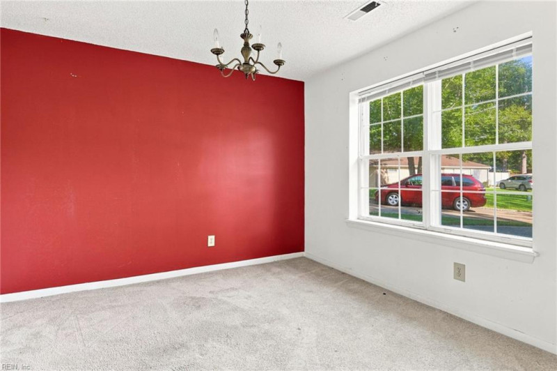Photo 8 of 27 residential for sale in Virginia Beach virginia