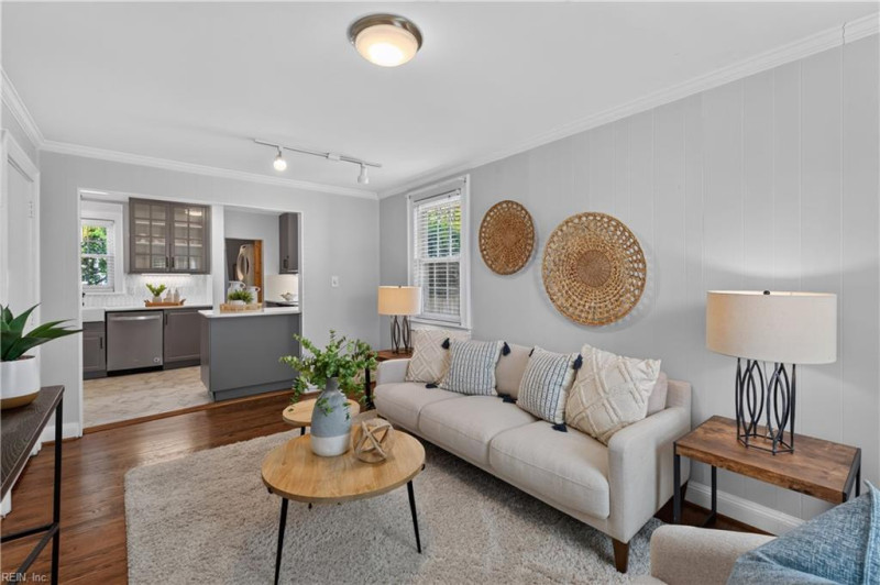 Photo 16 of 35 residential for sale in Norfolk virginia