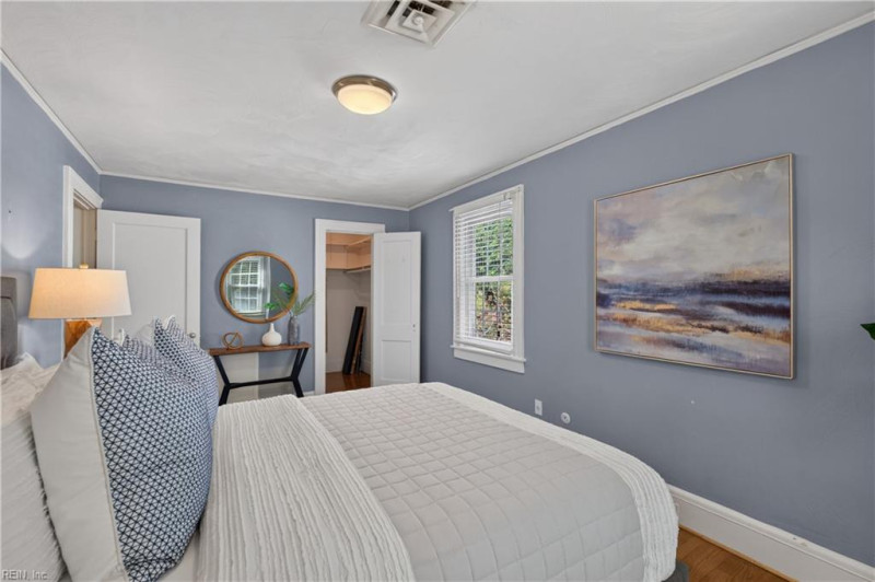 Photo 26 of 35 residential for sale in Norfolk virginia