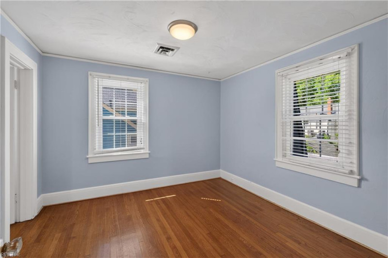Photo 29 of 35 residential for sale in Norfolk virginia