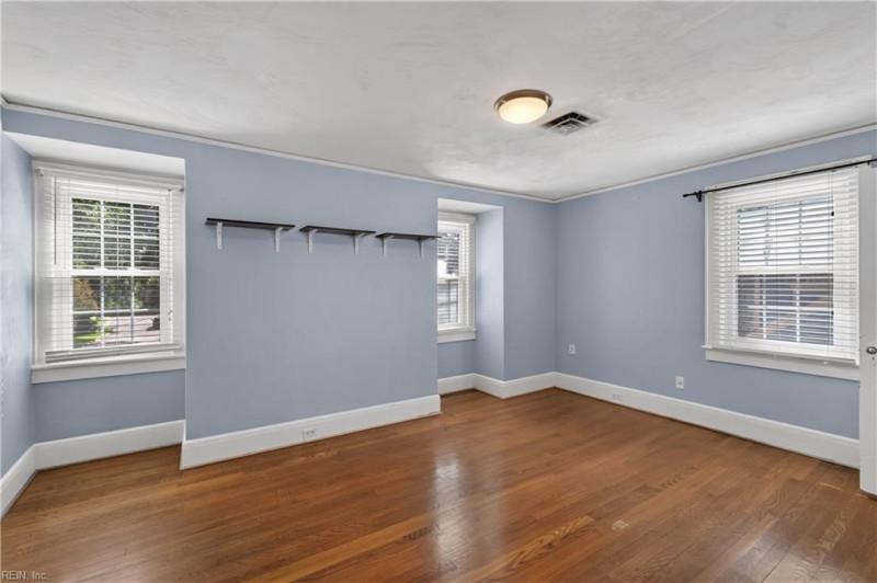 Photo 32 of 35 residential for sale in Norfolk virginia