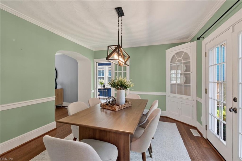 Photo 8 of 35 residential for sale in Norfolk virginia