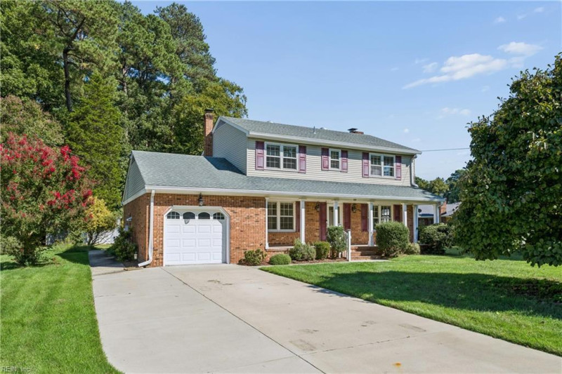 Photo 2 of 48 residential for sale in York County virginia