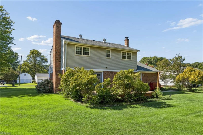 Photo 44 of 48 residential for sale in York County virginia