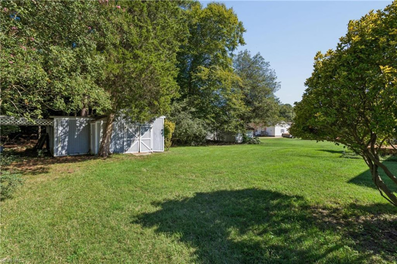 Photo 46 of 48 residential for sale in York County virginia