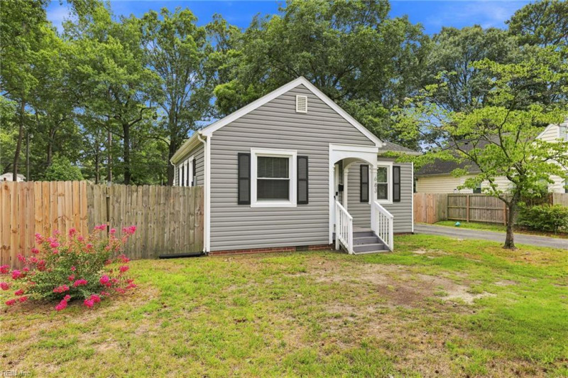 Photo 5 of 32 residential for sale in Newport News virginia Photo 5 of 32 residential for sale in Newport News virginia