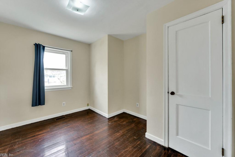 Photo 7 of 30 residential for sale in Norfolk virginia Photo 7 of 30 residential for sale in Norfolk virginia