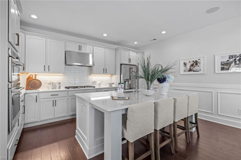 Photo 14 of 35 residential for sale in Williamsburg virginia