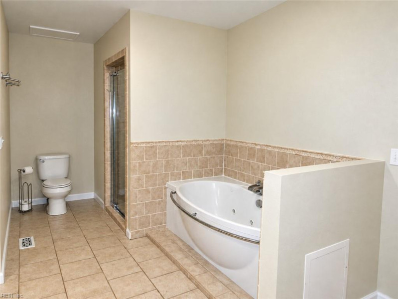 Photo 35 of 50 residential for sale in Norfolk virginia Photo 35 of 50 residential for sale in Norfolk virginia