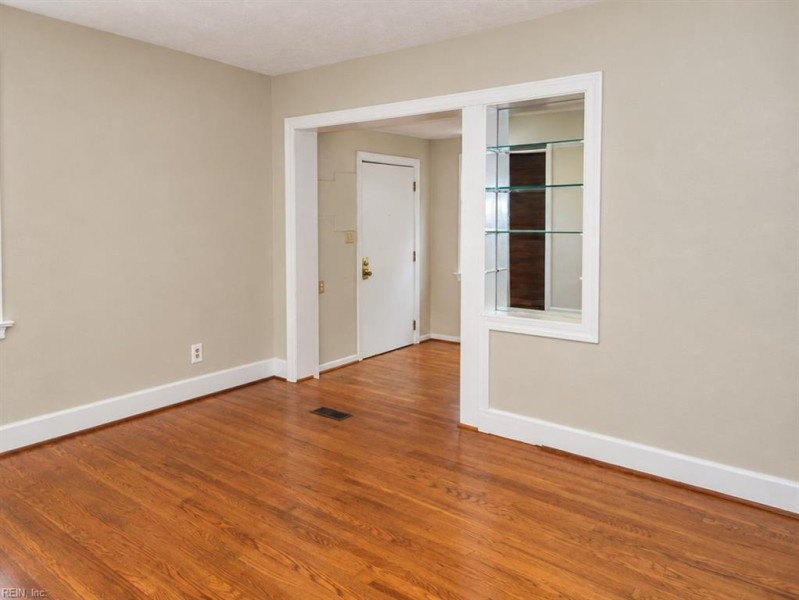 Photo 40 of 50 residential for sale in Norfolk virginia Photo 40 of 50 residential for sale in Norfolk virginia