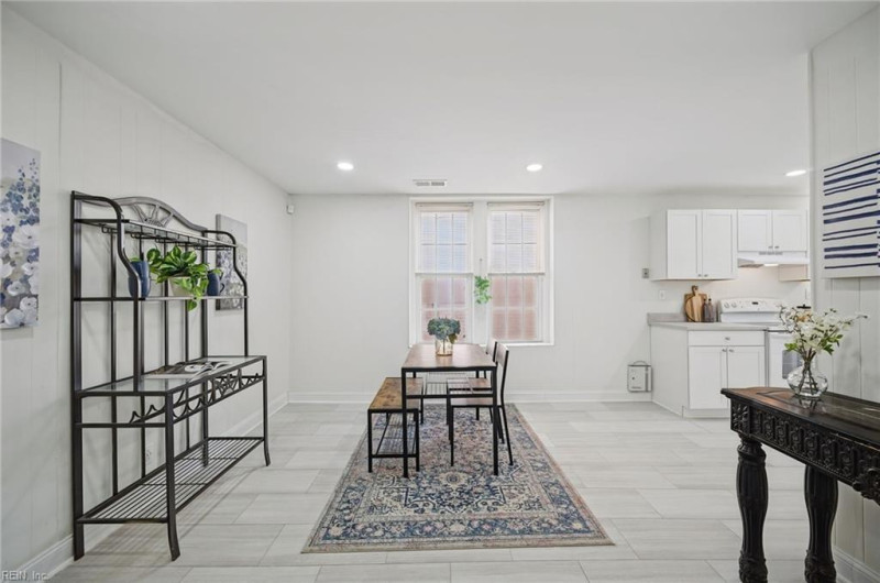 Photo 5 of 27 residential for sale in Norfolk virginia