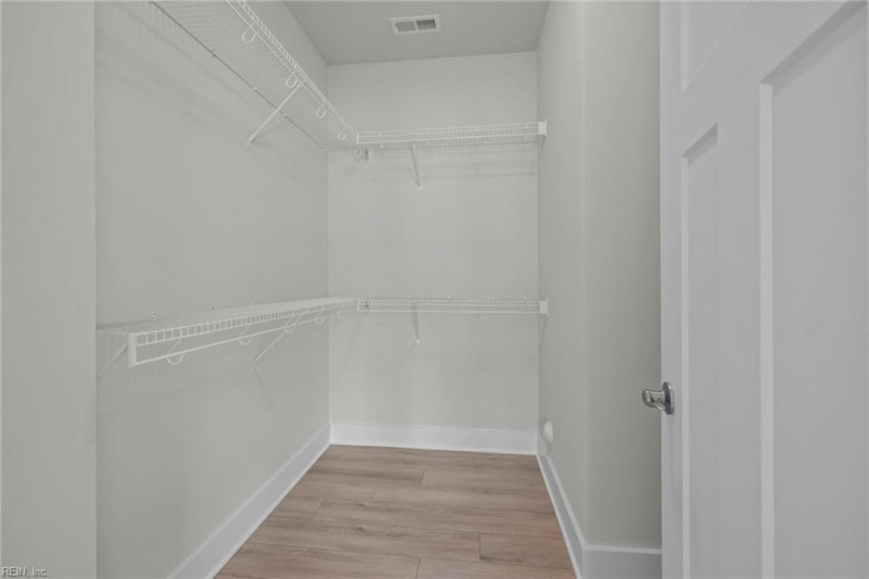 Photo 10 of 27 residential for sale in Williamsburg virginia