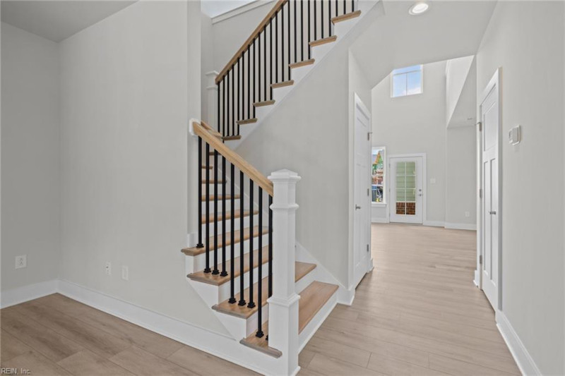 Photo 15 of 27 residential for sale in Williamsburg virginia