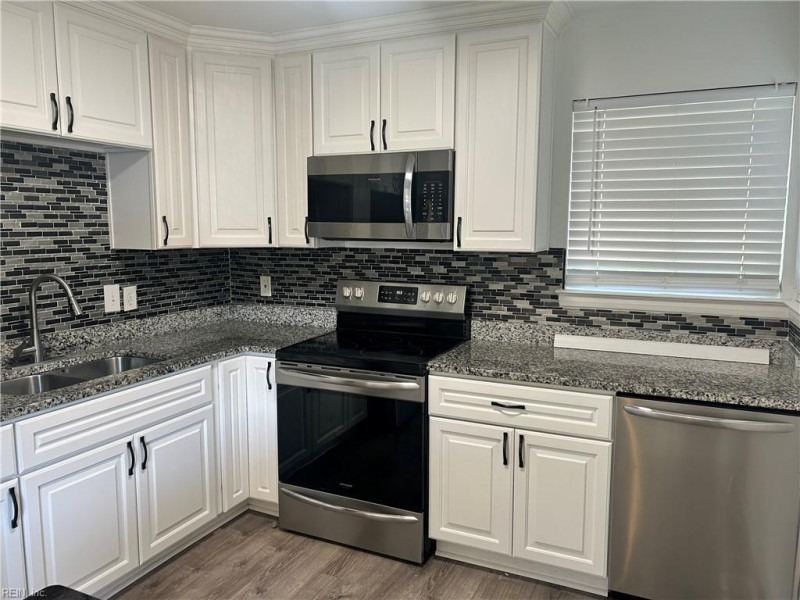 Photo 12 of 34 residential for sale in Norfolk virginia Photo 12 of 34 residential for sale in Norfolk virginia
