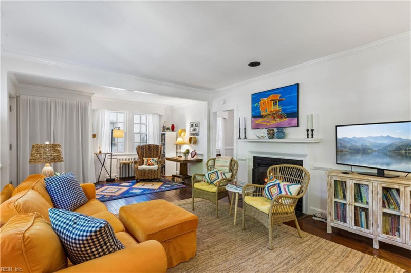 Photo 9 of 46 residential for sale in Newport News virginia