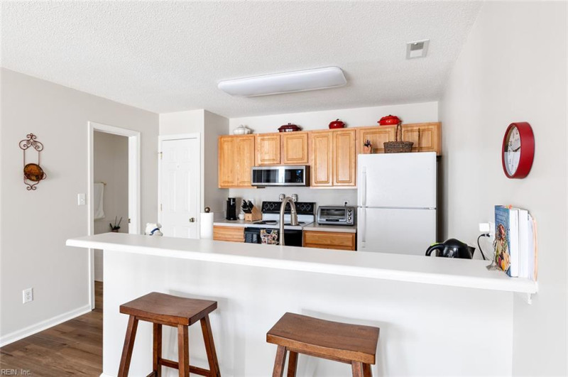 Photo 15 of 50 residential for sale in Williamsburg virginia