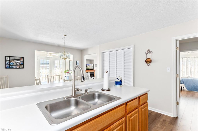 Photo 19 of 50 residential for sale in Williamsburg virginia