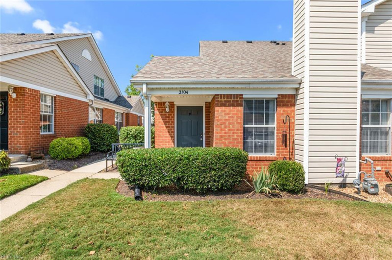 Photo 2 of 50 residential for sale in Williamsburg virginia