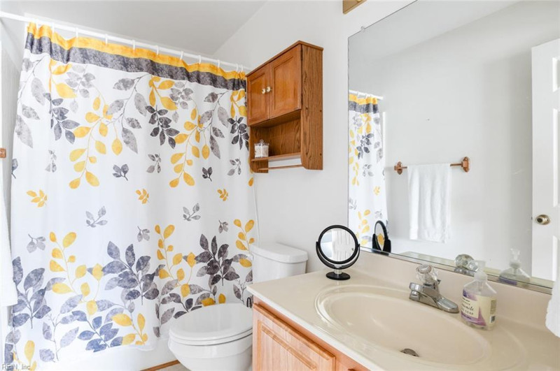 Photo 36 of 50 residential for sale in Williamsburg virginia