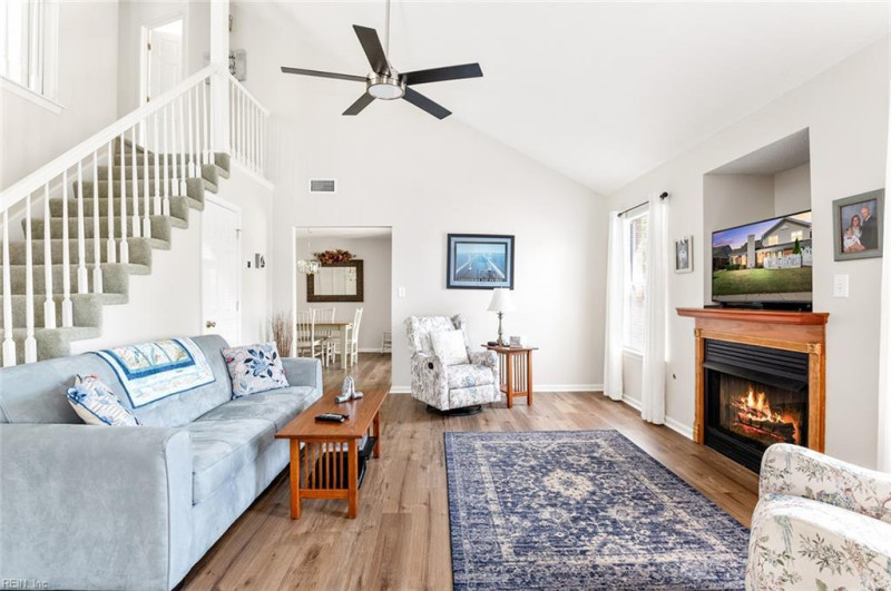 Photo 4 of 50 residential for sale in Williamsburg virginia