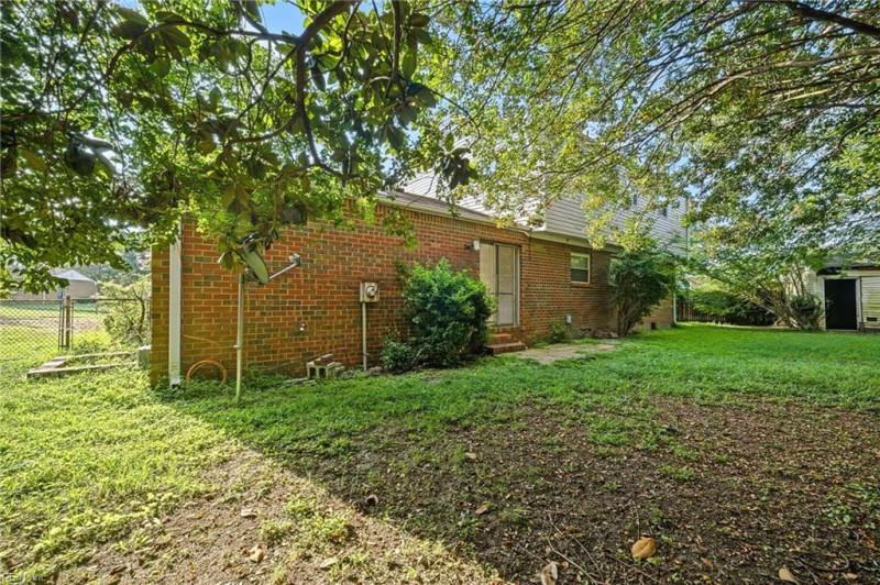 Photo 33 of 38 residential for sale in Chesapeake virginia Photo 33 of 38 residential for sale in Chesapeake virginia