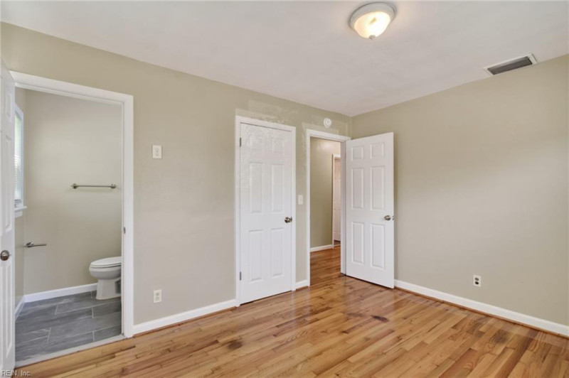 Photo 21 of 28 residential for sale in Norfolk virginia