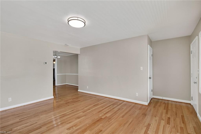 Photo 6 of 28 residential for sale in Norfolk virginia