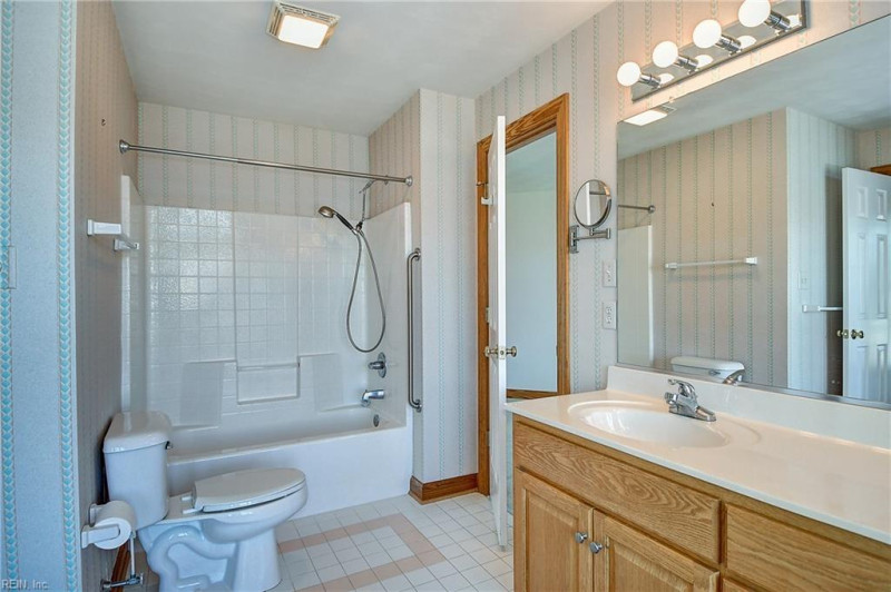 Photo 27 of 50 residential for sale in Suffolk virginia Photo 27 of 50 residential for sale in Suffolk virginia