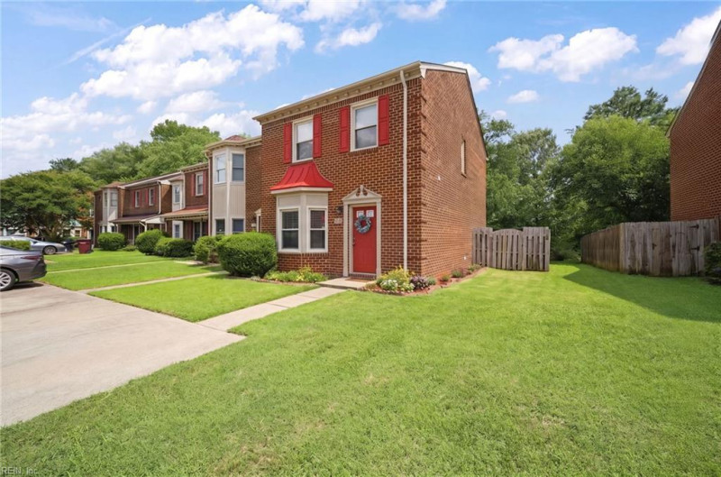 Photo 1 of 21 residential for sale in Chesapeake virginia Photo 1 of 21 residential for sale in Chesapeake virginia