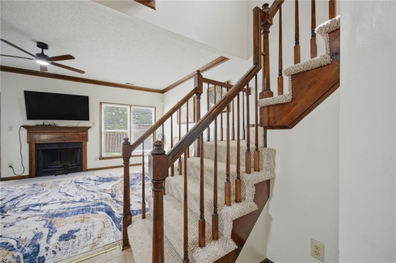 Photo 4 of 21 residential for sale in Chesapeake virginia Photo 4 of 21 residential for sale in Chesapeake virginia